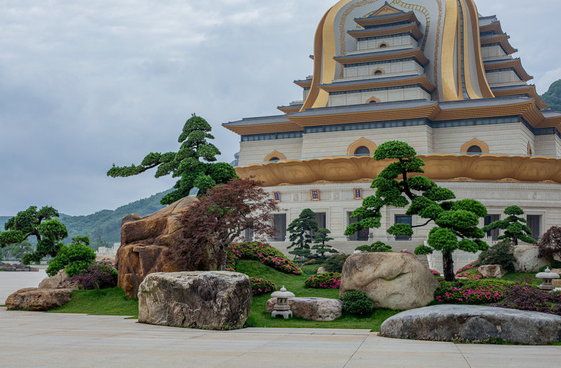 12、廣場(chǎng)南側(cè)景石組景.jpeg